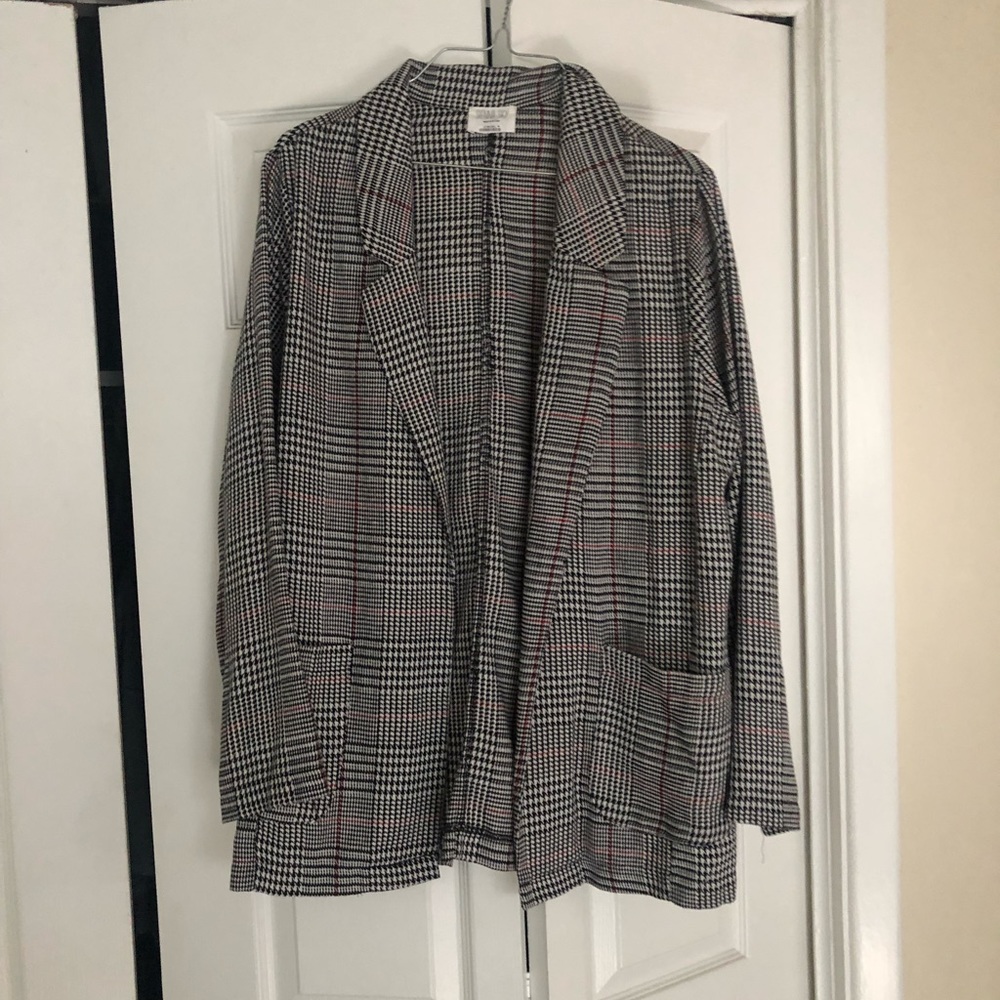 Soft thin blazer